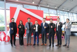  一汽奥迪副总经理张强、副总经理马亮一行莅临杭州德奥走访