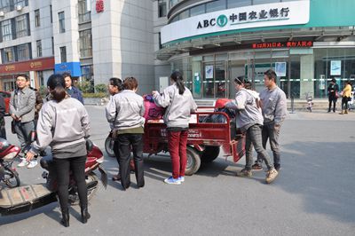 久久久亚洲精品一区二区三区