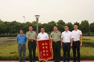 久久久亚洲精品一区二区三区