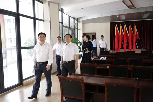 久久久亚洲精品一区二区三区