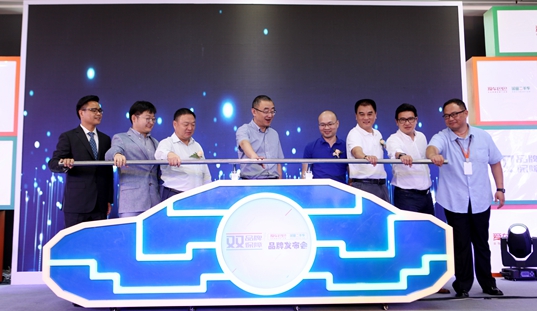 久久久亚洲精品一区二区三区