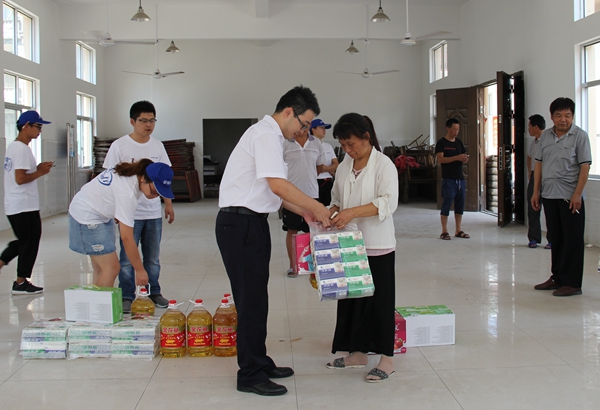 久久久亚洲精品一区二区三区