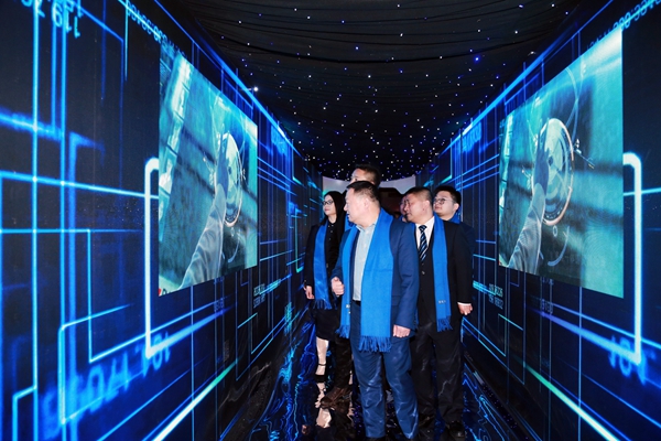 久久久亚洲精品一区二区三区