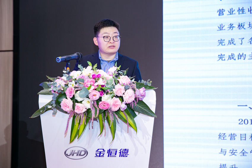 久久久亚洲精品一区二区三区